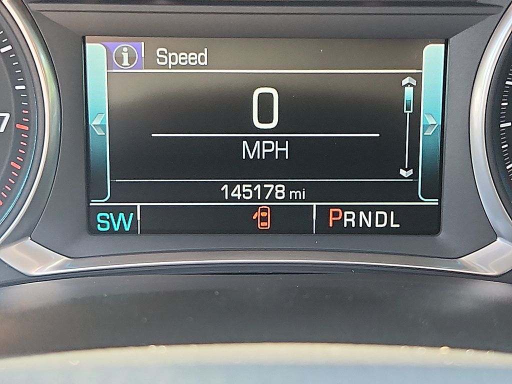 Thumbnail: 2019 Chevrolet Traverse - 21