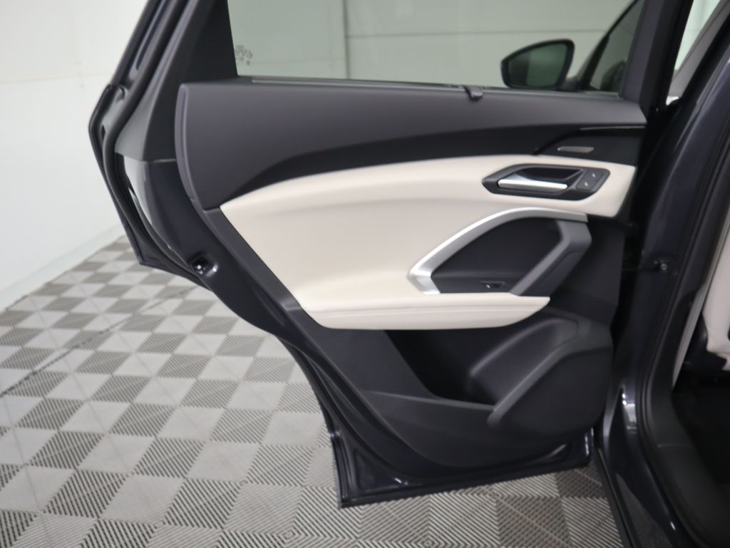 Thumbnail: 2025 Audi Q5 - 28