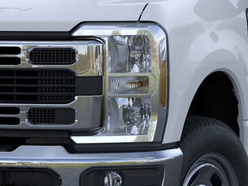 2026 Ford F-350 Chassis XL