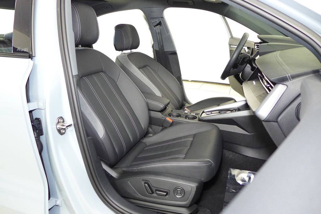 Thumbnail: 2025 Audi A3 - 17