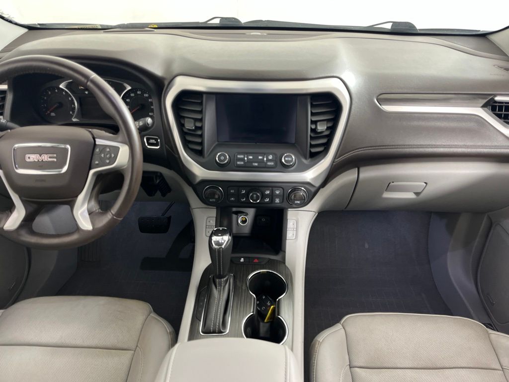 Thumbnail: 2017 GMC Acadia - 19