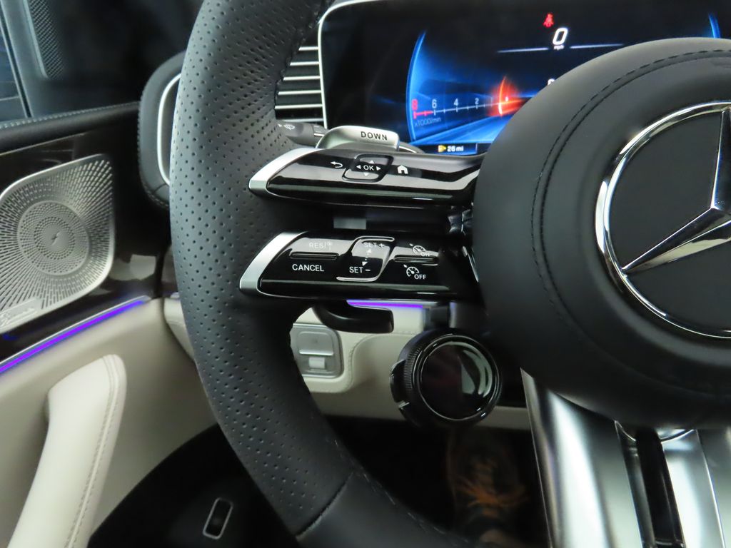 2025 Mercedes-Benz GLE 53 AMG 11