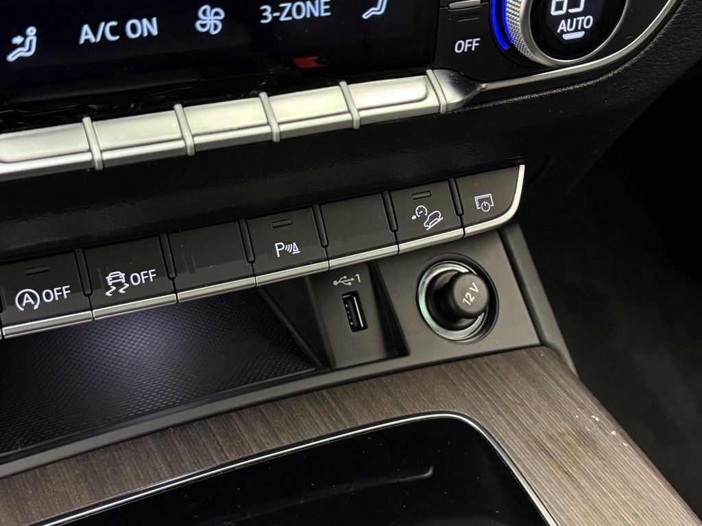 Thumbnail: 2023 Audi Q5 - 32