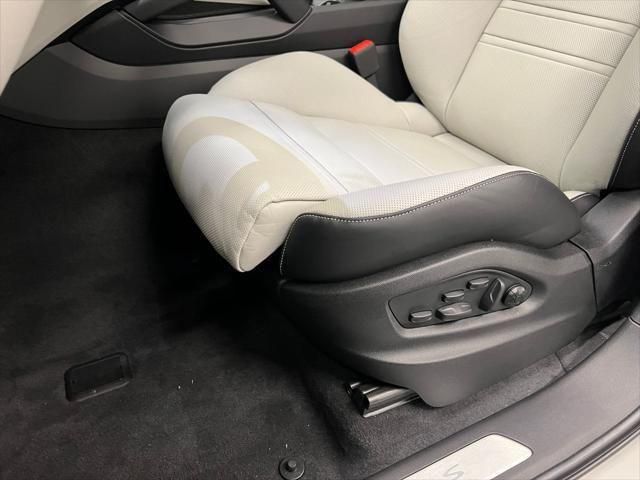 Thumbnail: 2026 Porsche  - 5