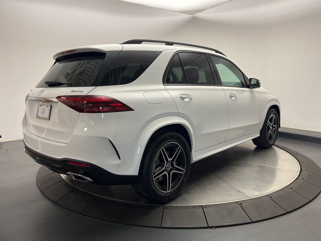 Thumbnail: 2026 Mercedes-Benz GLE - 7