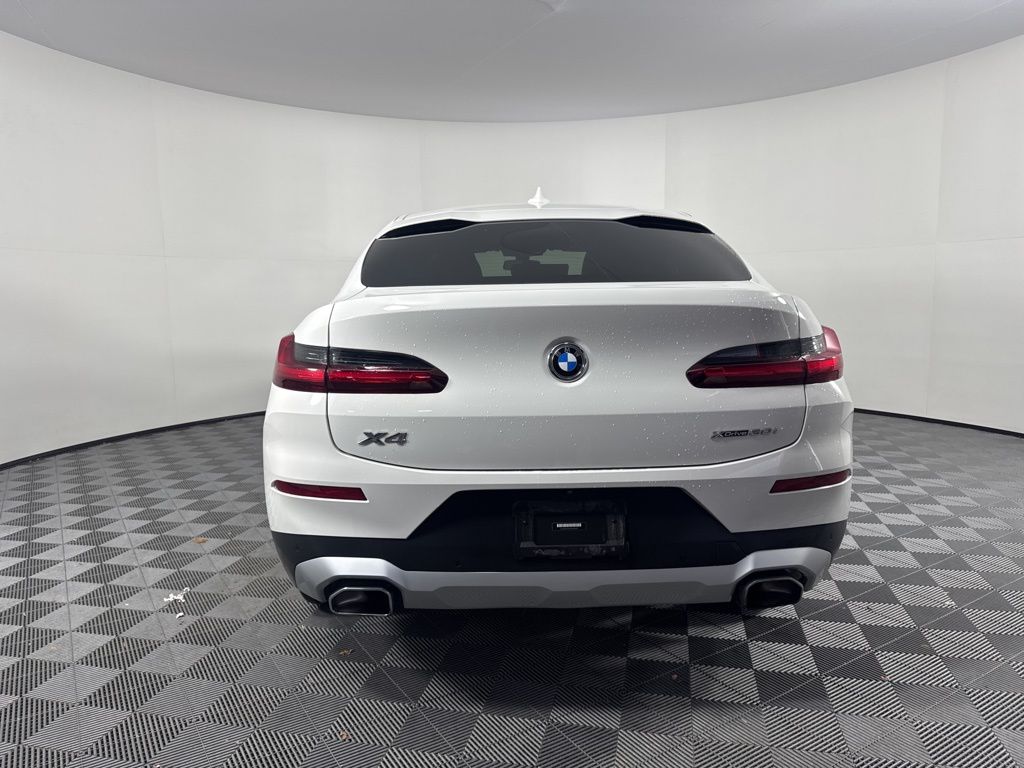 Thumbnail: 2023 BMW X4 - 6