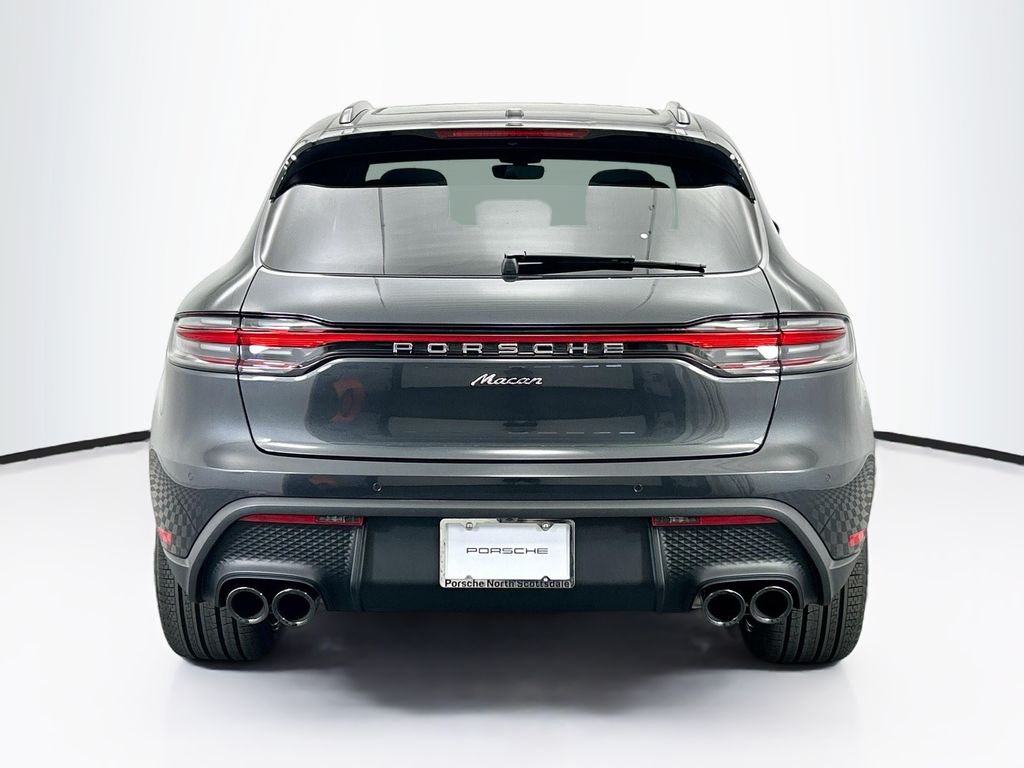 Thumbnail: 2026 Porsche Macan - 6