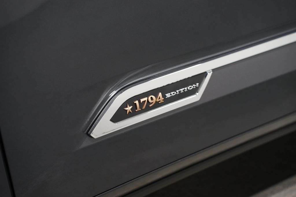 Thumbnail: 2025 Toyota Tundra - 6