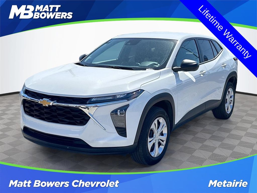 2025 Chevrolet Trax LS FWD
