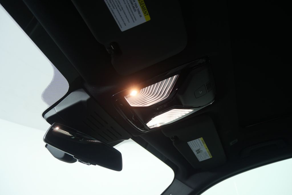 Thumbnail: 2026 BMW X5 - 19