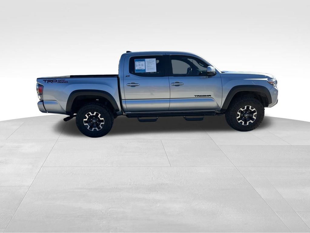 2023 Toyota Tacoma TRD Off-Road 11