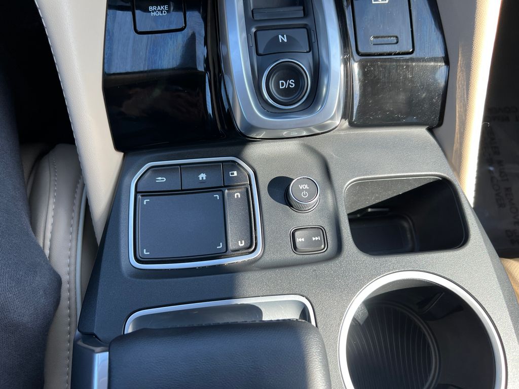 Thumbnail: 2023 Acura MDX - 28