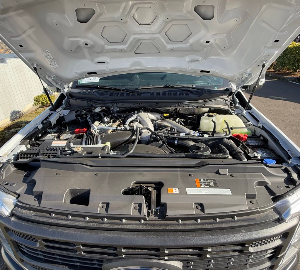 2024 Ford F-350 photo 4