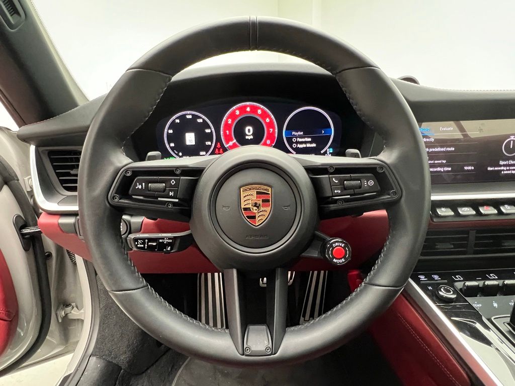 Thumbnail: 2025 Porsche 911 - 7