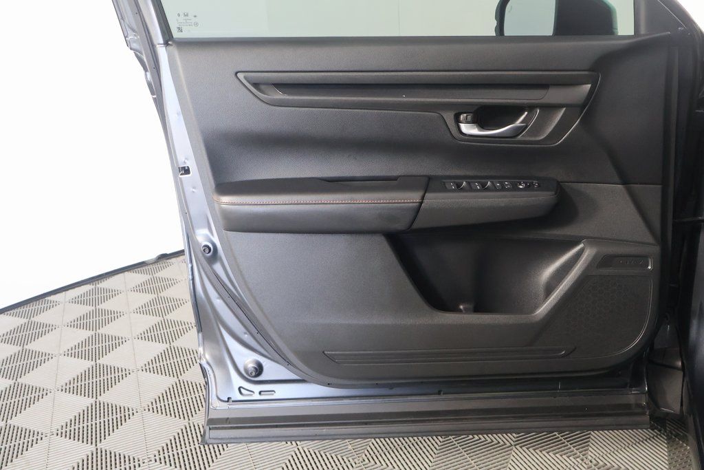 2024 Honda CR-V Sport 12