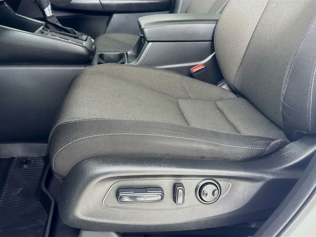 Used Car 2023 Honda Cr-v  Ex For Sale Under $30,000 In Austin, Texas