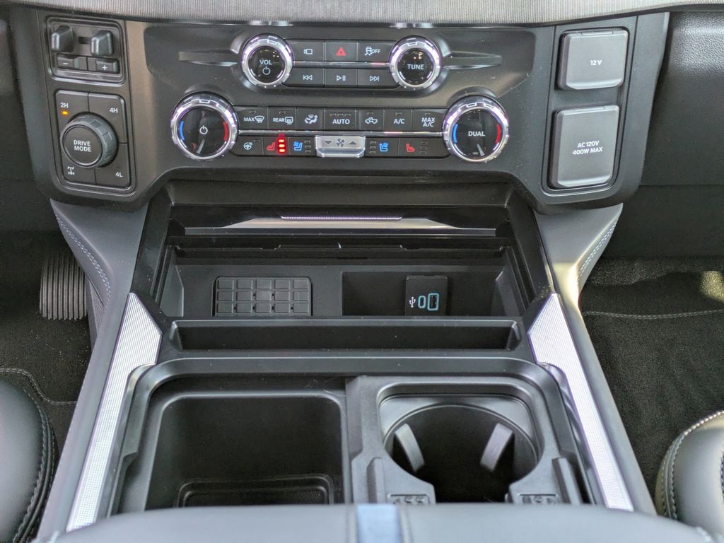 2026 Ford F-250 Super Duty Platinum