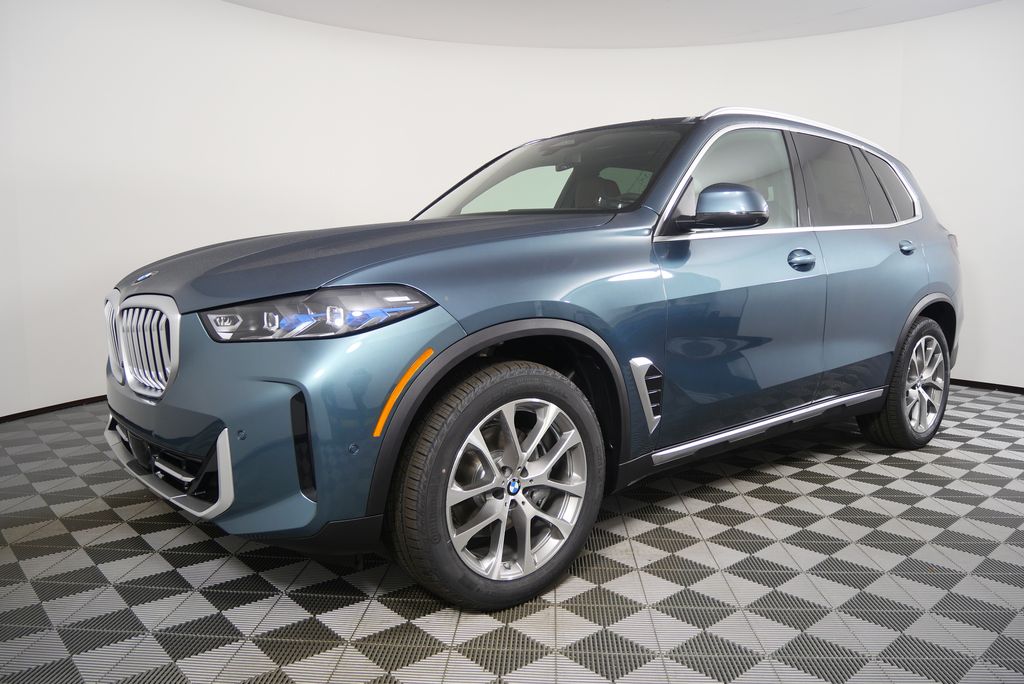 Thumbnail: 2026 BMW X5 - 8