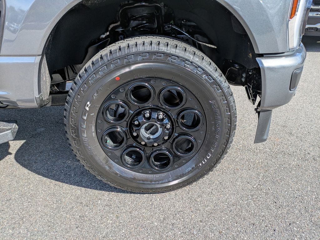 2025 Ford F-250 LARIAT