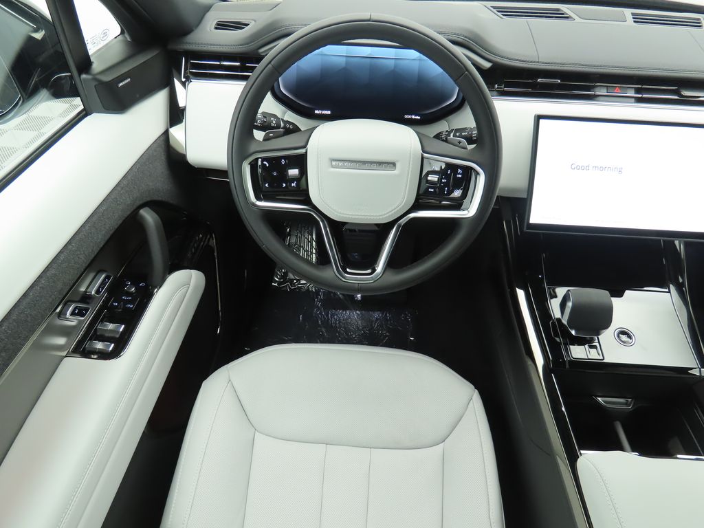 2025 Land Rover Range Rover Sport SE 11