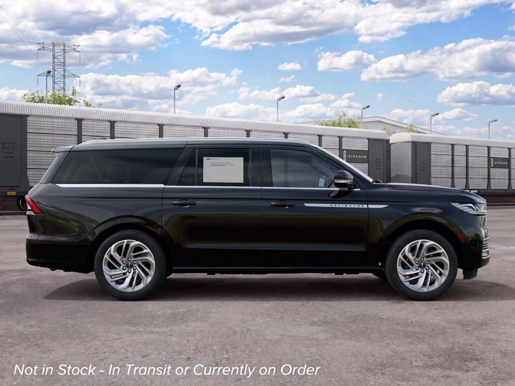 New 2027 Black Metallic Lincoln Reserve image 8