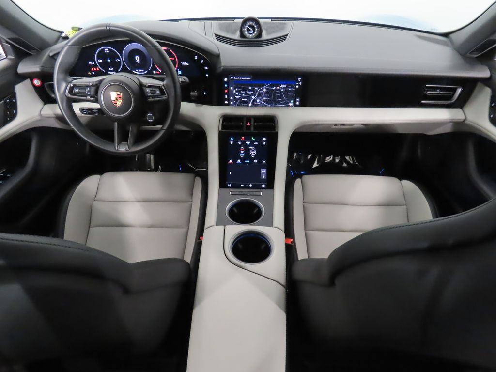 Thumbnail: 2025 Porsche Taycan - 15