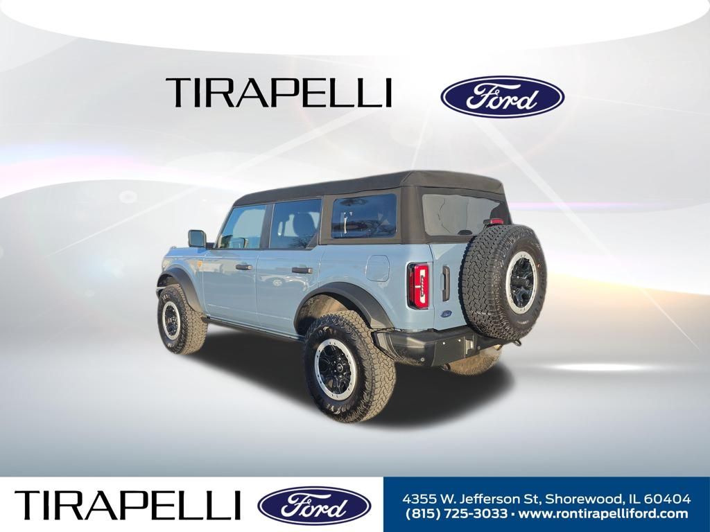 Certified Used 2025 Gray Ford Badlands image 2