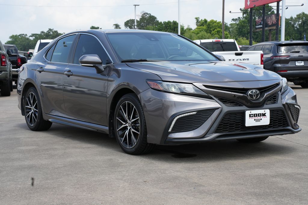 2023 Toyota Camry SE - 1