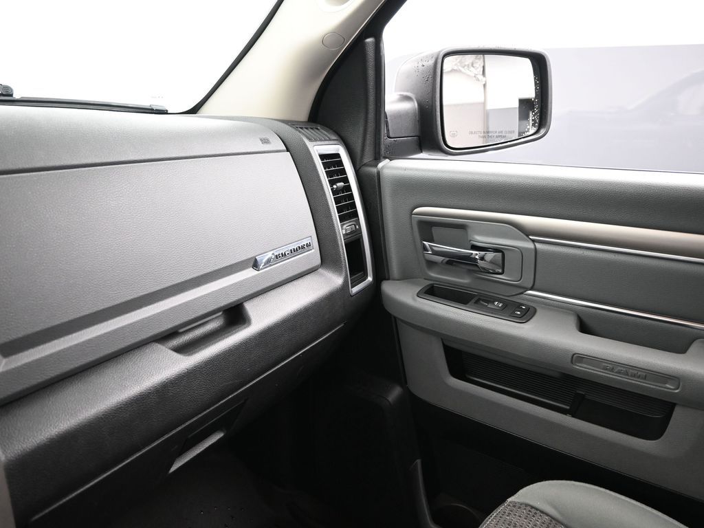 2018 Ram 1500 Big Horn Crew Cab 4x4 5'7" Box