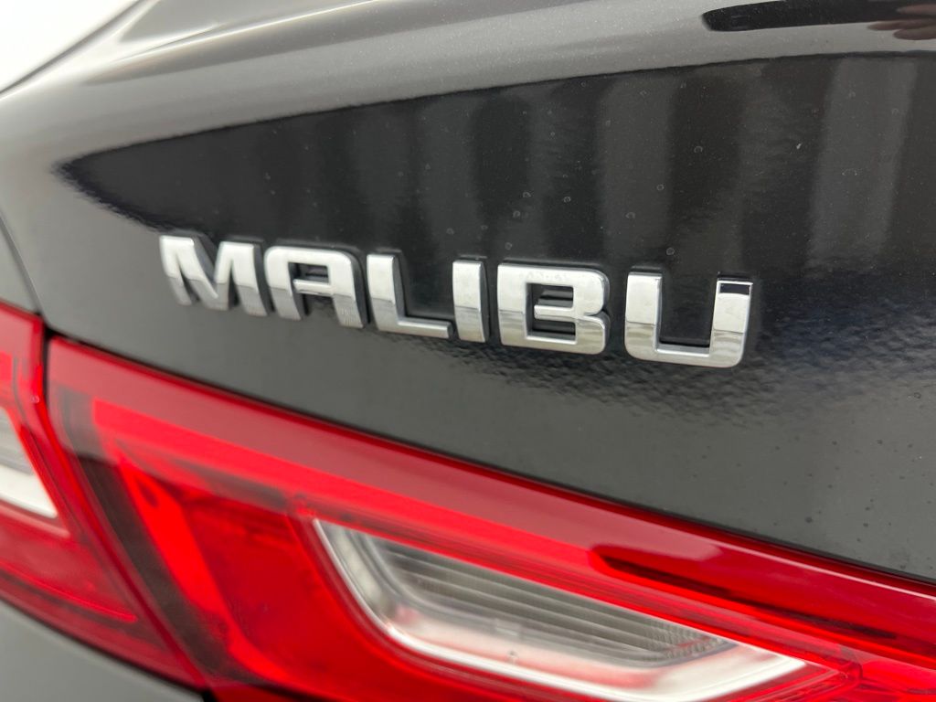 Thumbnail: 2025 Chevrolet Malibu - 3