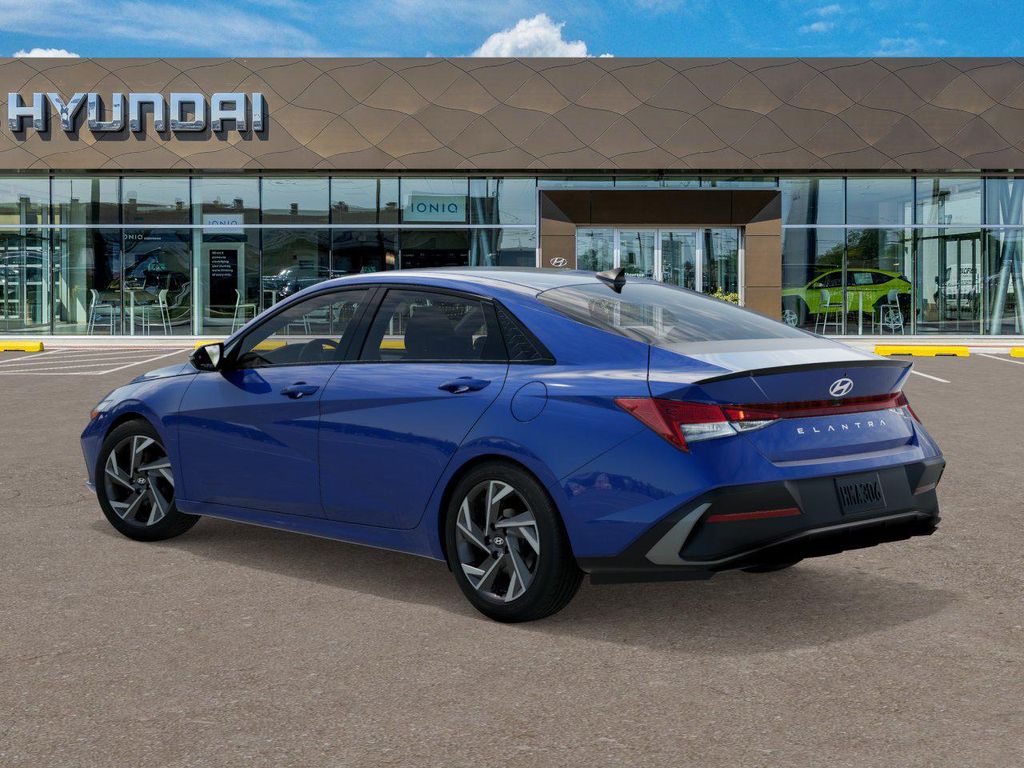 Thumbnail: 2025 Hyundai Elantra - 5