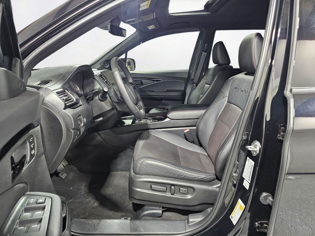 Used 2024 Black Honda Black Edition image 21