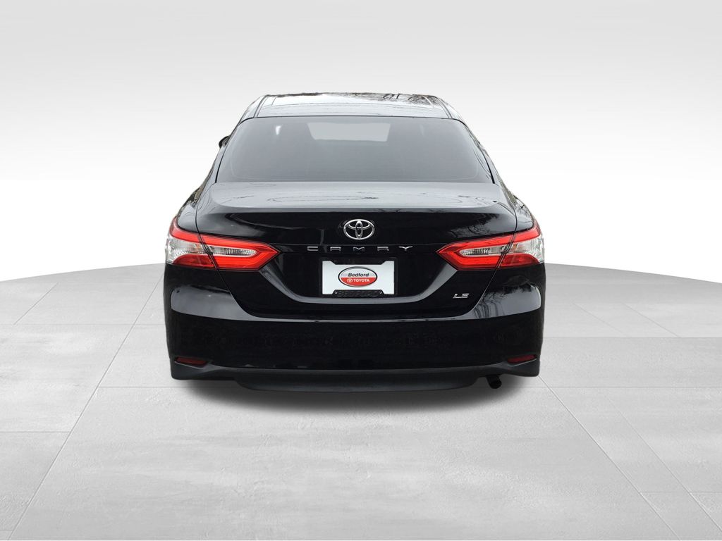 Thumbnail: 2018 Toyota Camry - 4