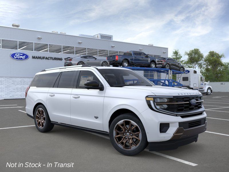 Star White Metallic Tri-Coat 2026 Ford Expedition SUV / Crossover  Automatic