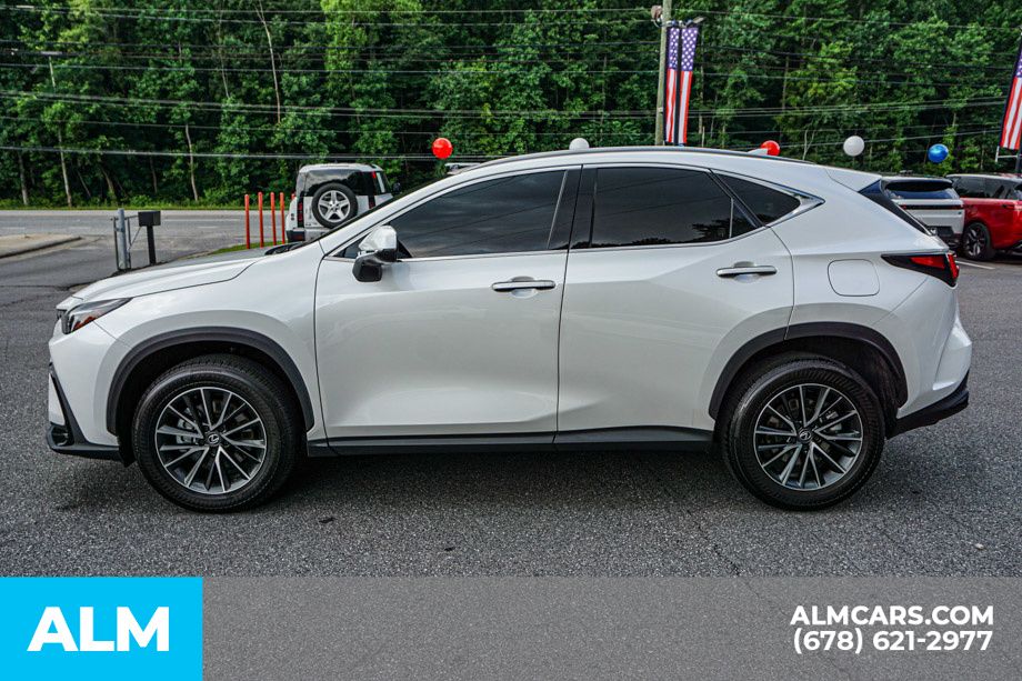 Used 2025 White Lexus 350 Premium image 7