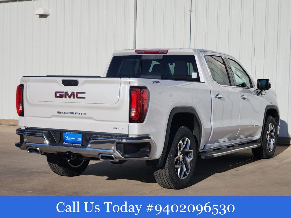 2025 GMC Sierra 1500 SLT 4