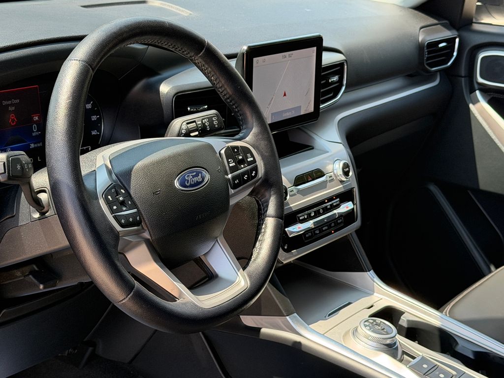 Used 2023 Ford Explorer SUV