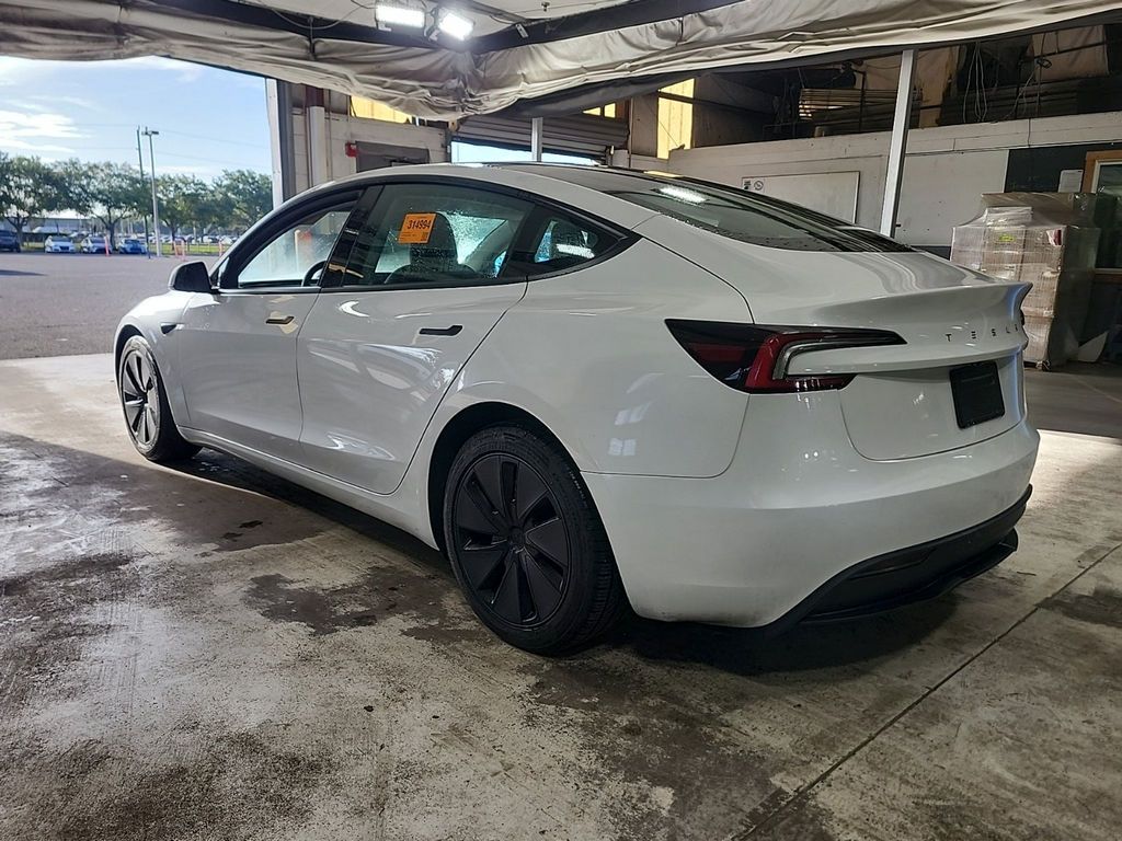 Used 2024 White Tesla Base image 4