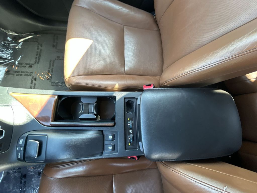 Thumbnail: 2013 Lexus RX - 22