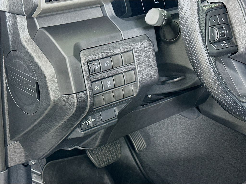 Thumbnail: 2025 Toyota Tacoma - 10