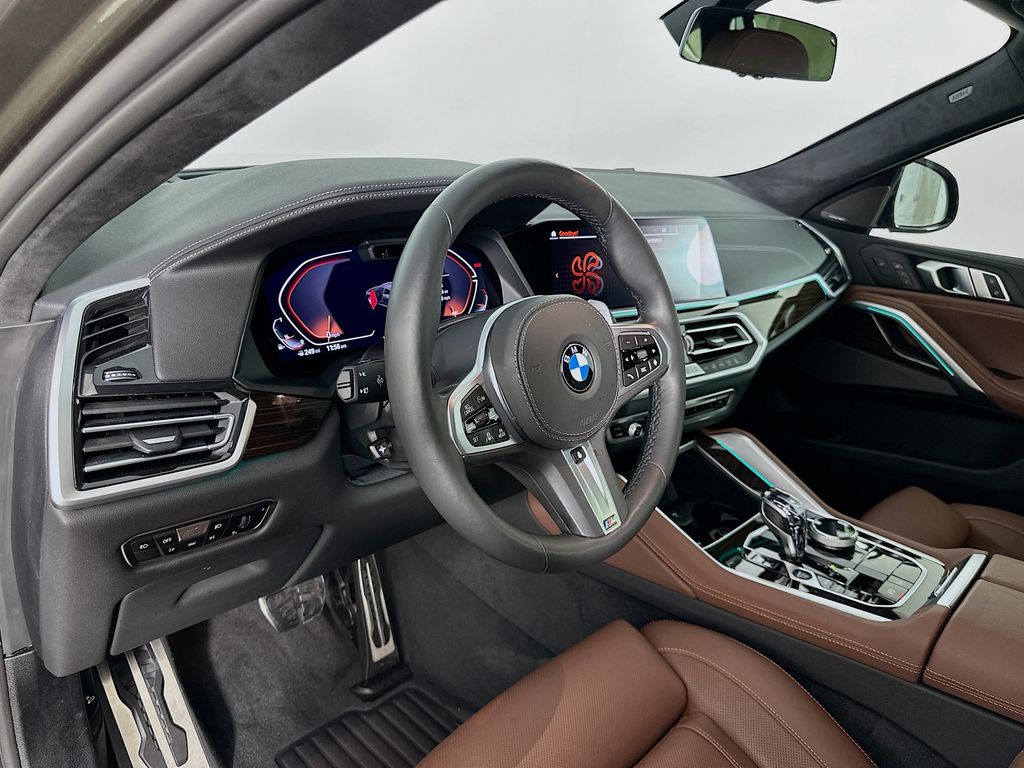 Thumbnail: 2021 BMW X6 - 9