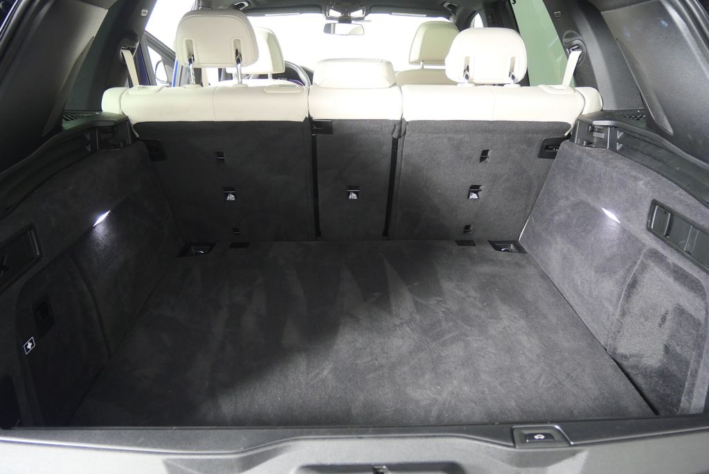 Thumbnail: 2023 BMW X5 - 13