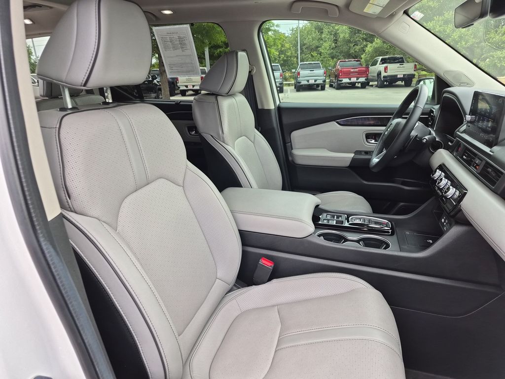 Used Car 2024 Honda Pilot  Elite For Sale Under $50,000 In Austin, Texas