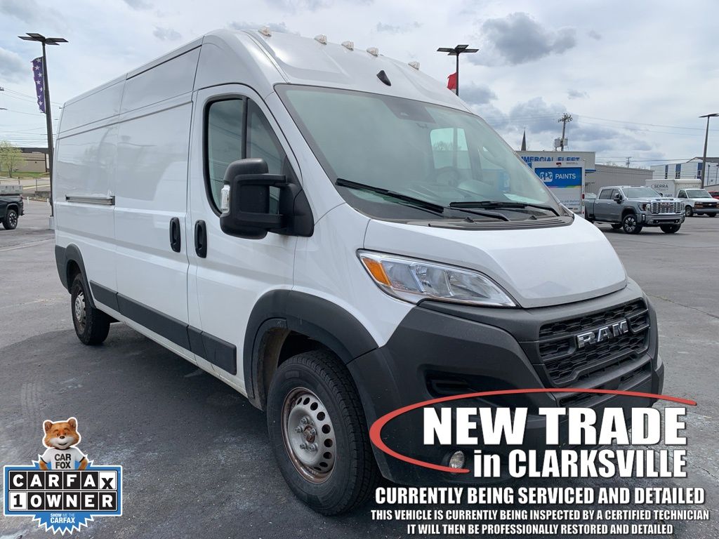 Bright White Clearcoat 2025 RAM ProMaster Van 9-Speed Automatic