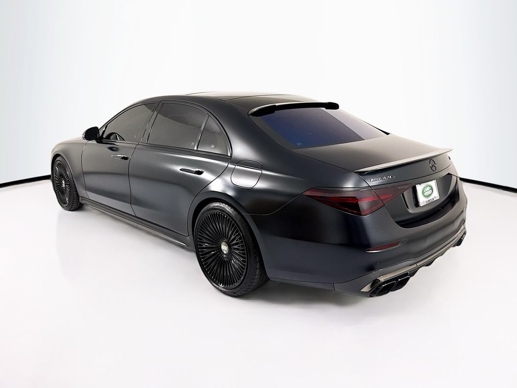 Thumbnail: 2024 Mercedes-Benz S-Class - 7