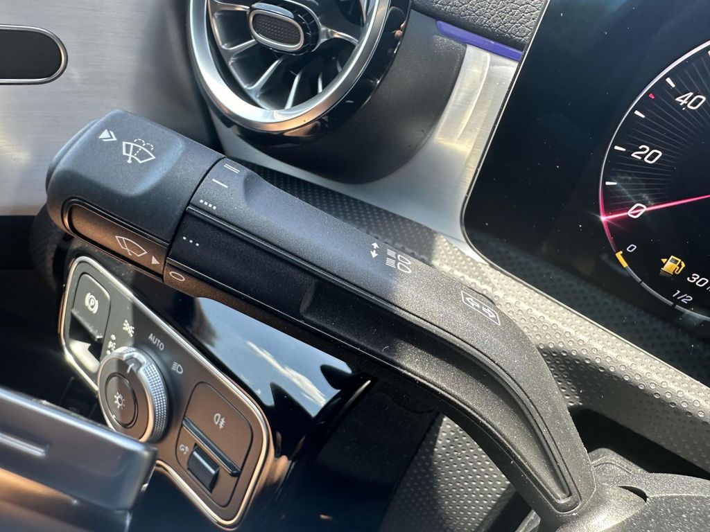 2025 Mercedes-Benz CLA 250 24