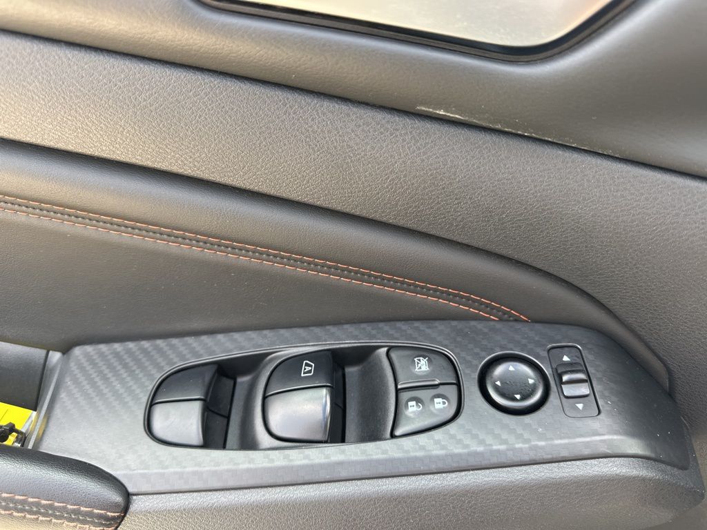 2022 Gun Metallic Nissan Altima 2.5 SR FWD Sedan