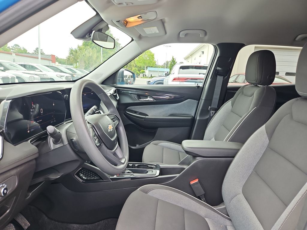 2025 Chevrolet TrailBlazer LS Blue at Bob Mills Chevrolet