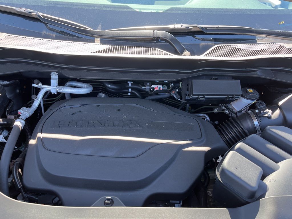 2025 Honda Ridgeline Sport 7