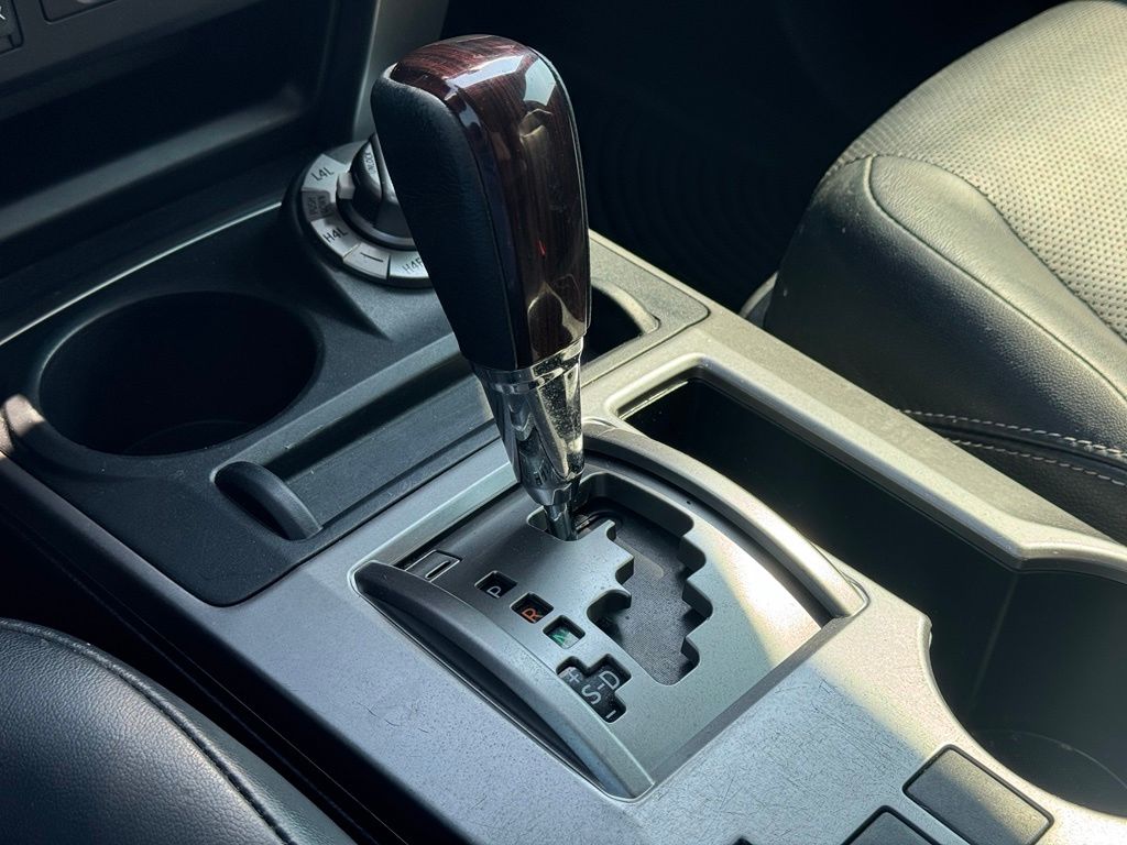 2018 Toyota 4Runner Limited Magnetic Gray Metallic - Jim Hudson Acura - Image 31